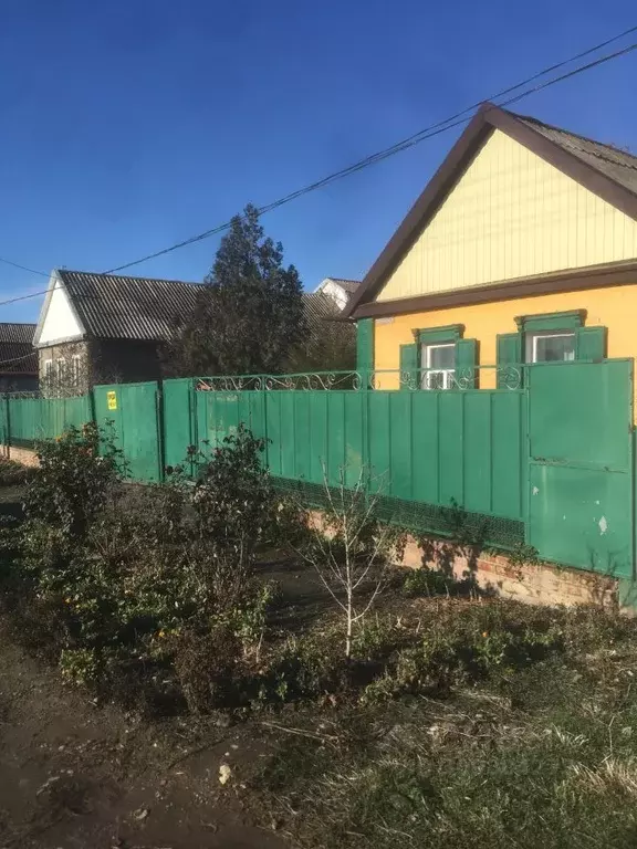 Дом в Ростовская область, Сальск Севастопольская ул. (62 м) - Фото 1