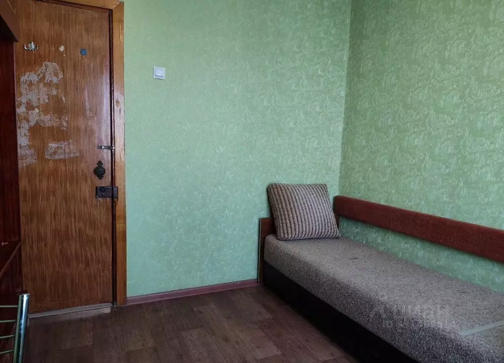 Комната Новосибирская область, Новосибирск Лазурная ул., 2 - Фото 2