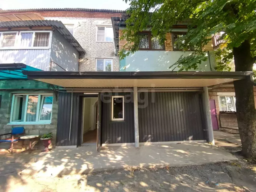 4-комнатная квартира: Беслан, улица Льва Толстого, 1 (98 м) - Фото 1
