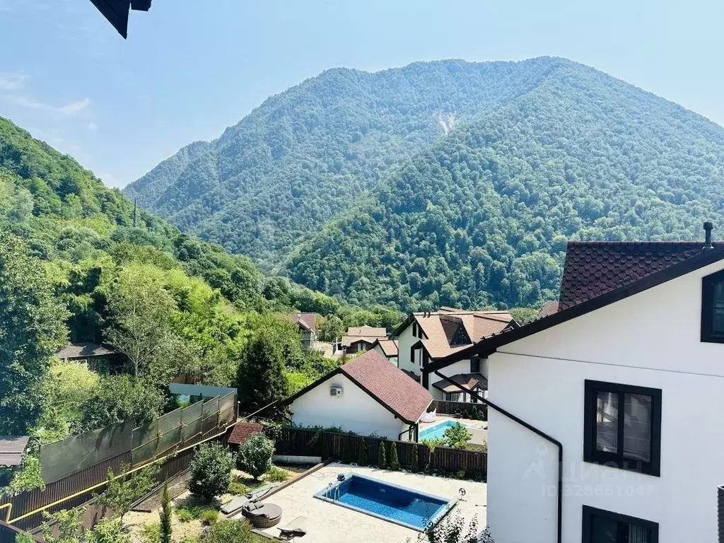 Дом в Краснодарский край, Сочи городской округ, с. Монастырь, Высота ... - Фото 1