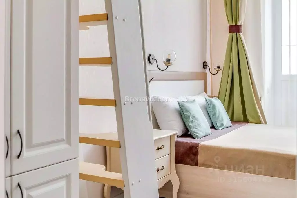 Комната Санкт-Петербург ул. Короленко, 14 (17.0 м) - Фото 0