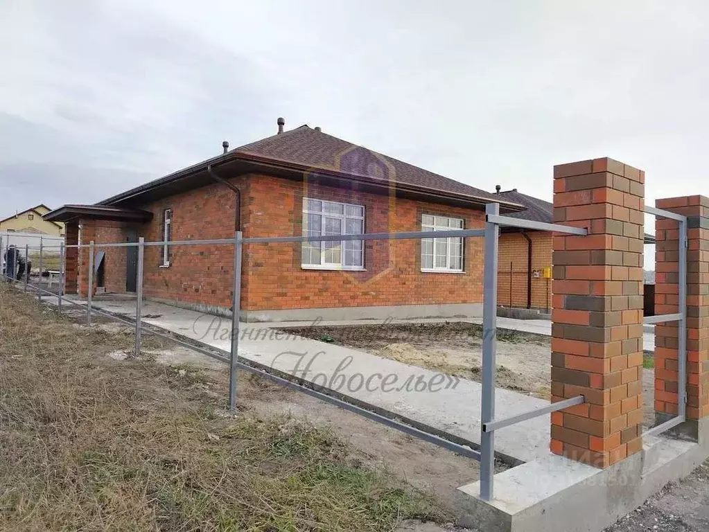 Коттедж в Белгородская область, Старый Оскол ул. Троицкая, 42 (120 м) - Фото 0