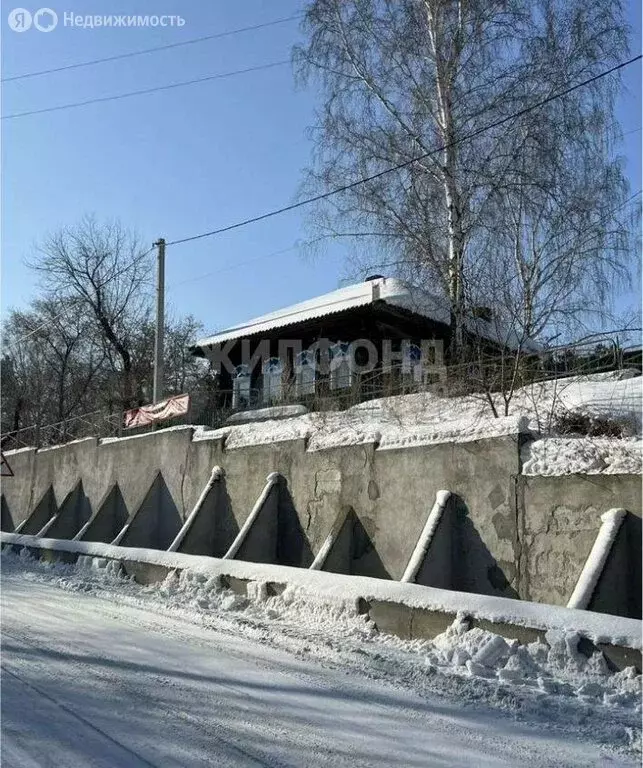 Дом в село Нижнекаменка, Советская улица (60 м) - Фото 0