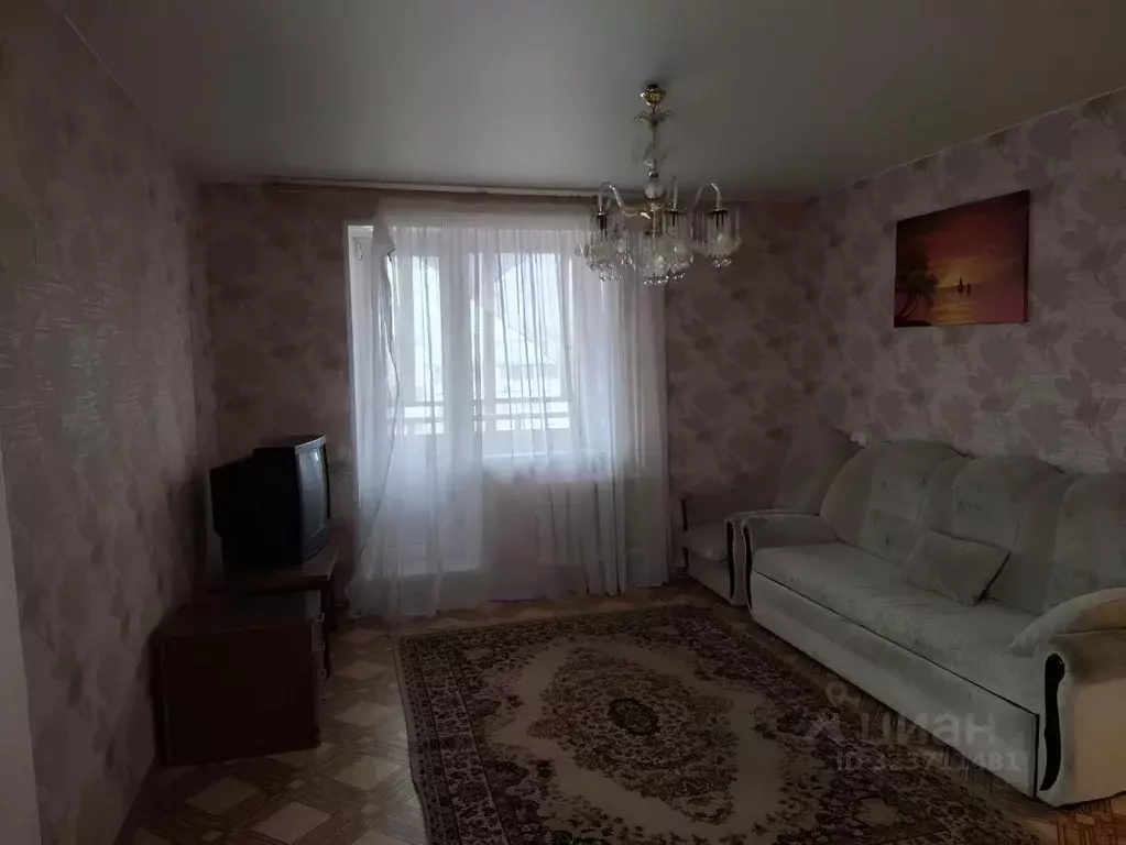 1-к кв. Татарстан, Набережные Челны 9-й комплекс, 42 (40.0 м) - Фото 1