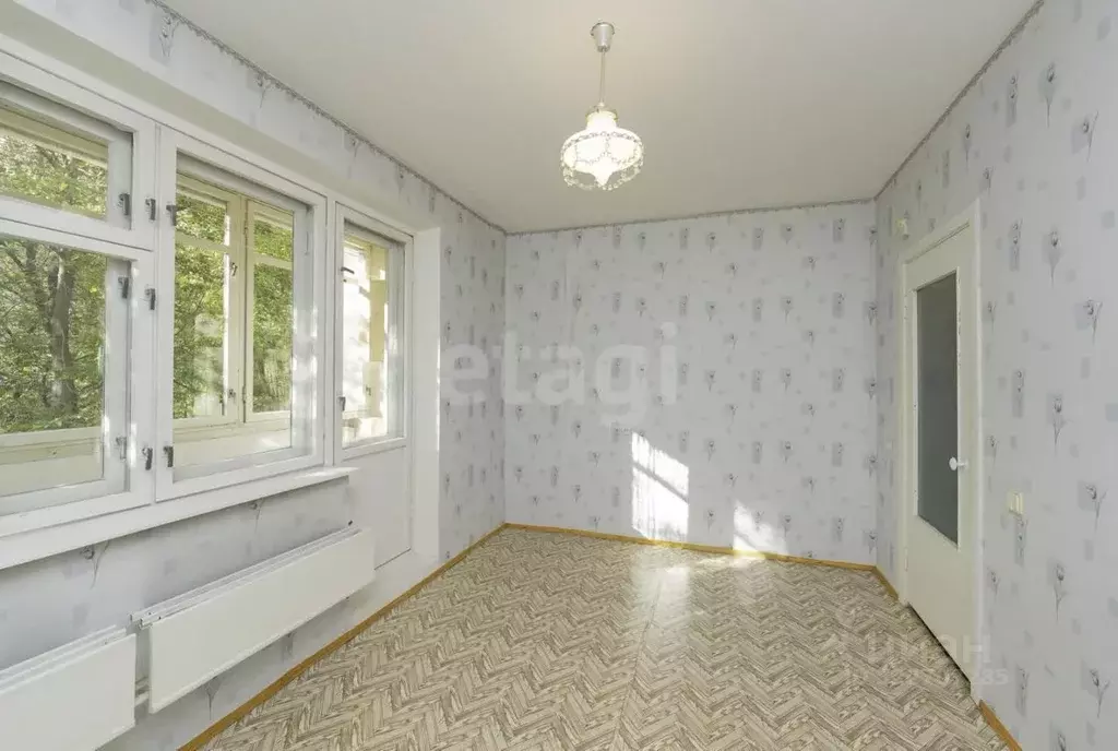 2-к кв. Пермский край, Пермь ул. Николая Островского, 76А (52.9 м) - Фото 1