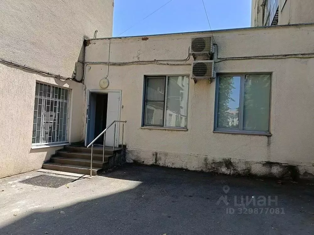 Помещение свободного назначения в Кабардино-Балкария, Нальчик ул. ... - Фото 2