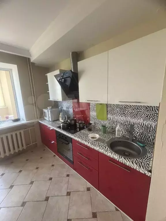 1-к. квартира, 50 м, 4/18 эт. - Фото 1