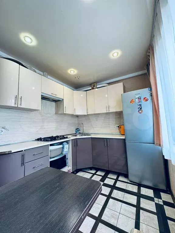 2-к. квартира, 50 м, 1/5 эт. - Фото 0