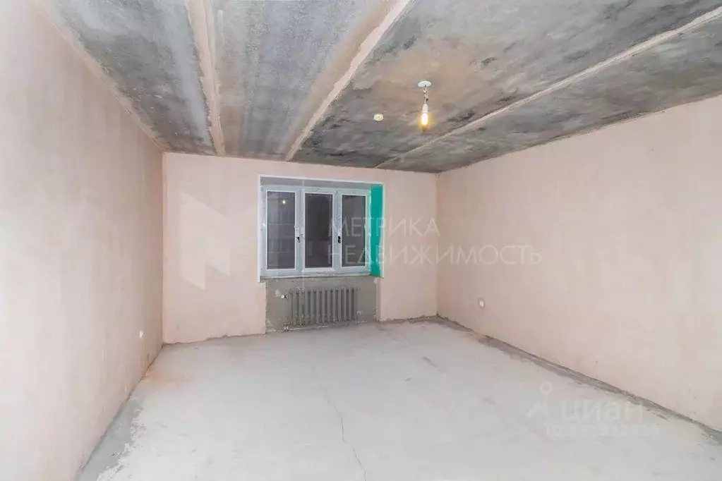 2-к кв. Тюменская область, Тюмень ул. Циолковского, 9к1 (72.4 м) - Фото 1