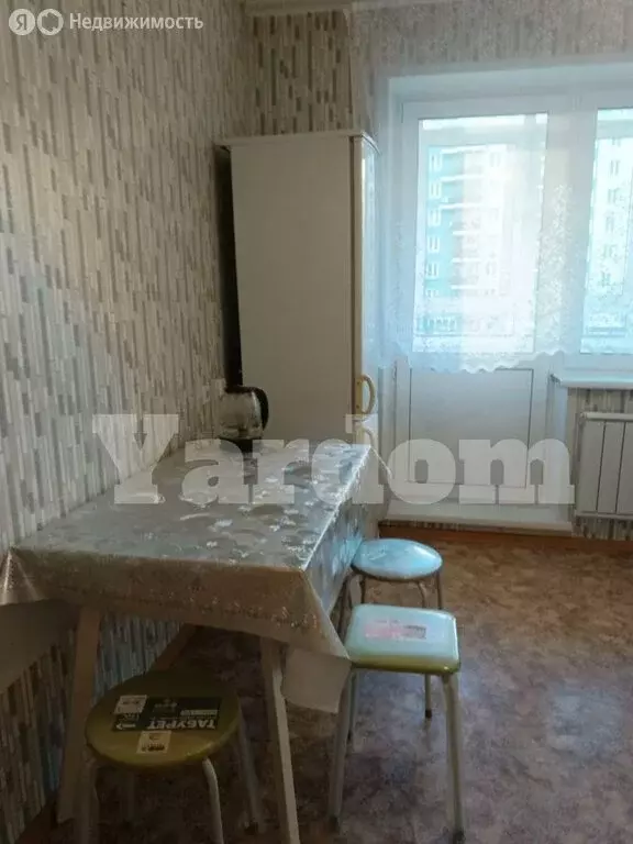 1-комнатная квартира: Красноярск, улица Чернышевского, 120 (42 м) - Фото 1