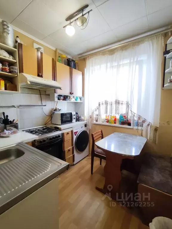 3-к кв. Мурманская область, Мурманск ул. Чумбарова-Лучинского, 32к3 ... - Фото 0