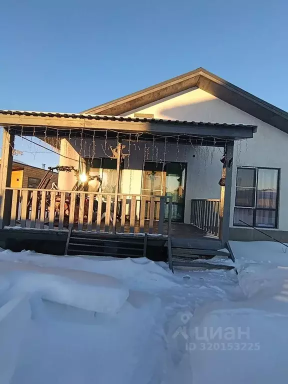 Дом в Свердловская область, Полевской муниципальный округ, с. ... - Фото 1