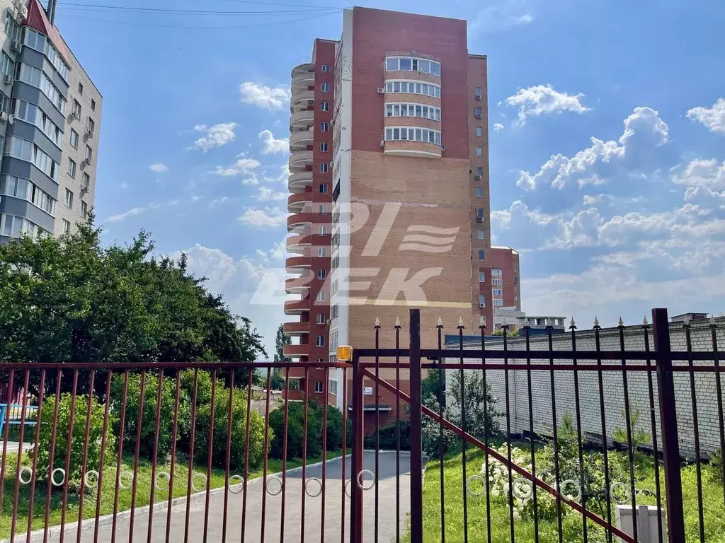 3-к кв. Курская область, Курск ул. Челюскинцев, 25 (115.3 м) - Фото 0