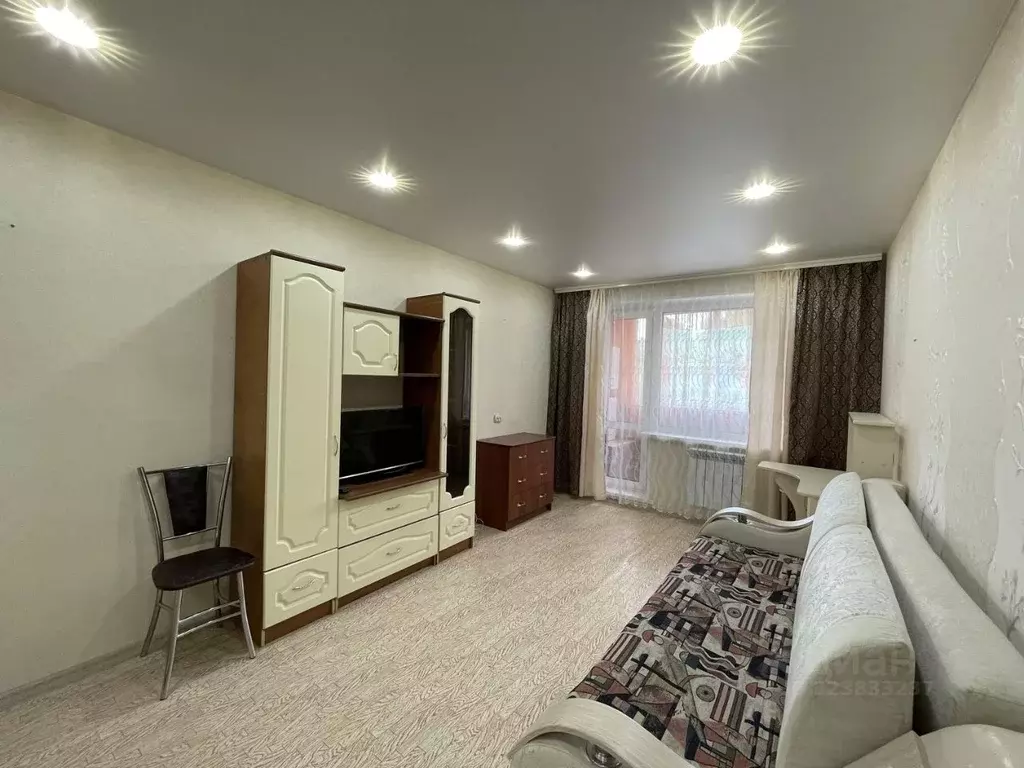 1-к кв. Чувашия, Чебоксары Хузангая ул., 17 (35.0 м) - Фото 1