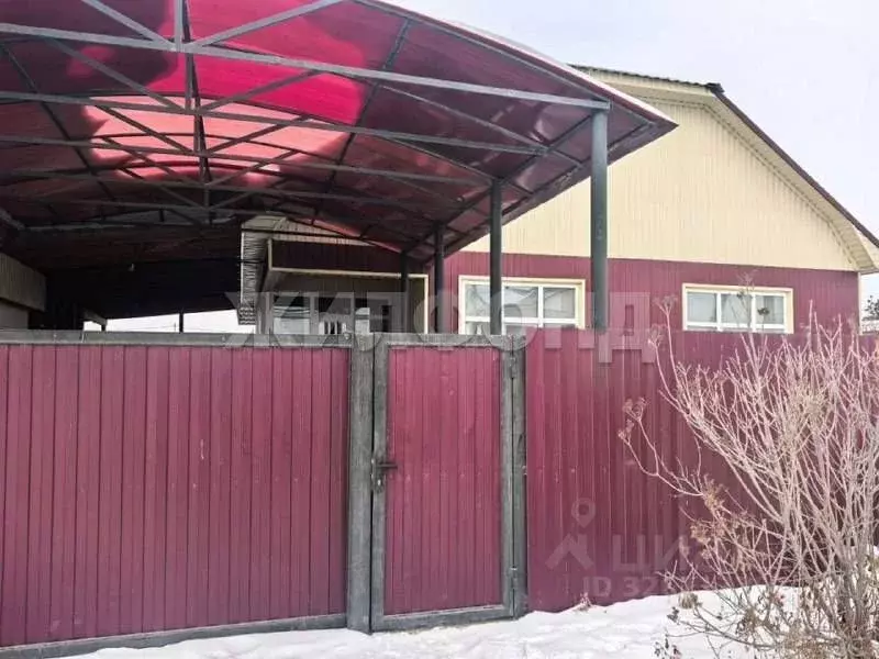 Дом в Хакасия, Усть-Абаканский район, пос. Тепличный ул. Солнечная (75 ... - Фото 1