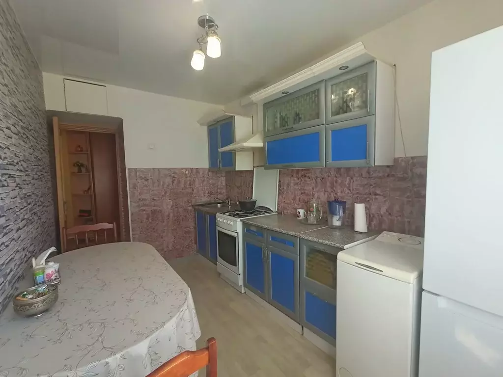 Продаётся 4-к квартира, 75 м - Фото 1