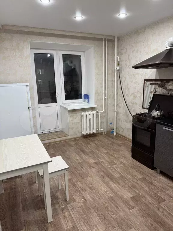 1-к. квартира, 39 м, 5/9 эт. - Фото 1