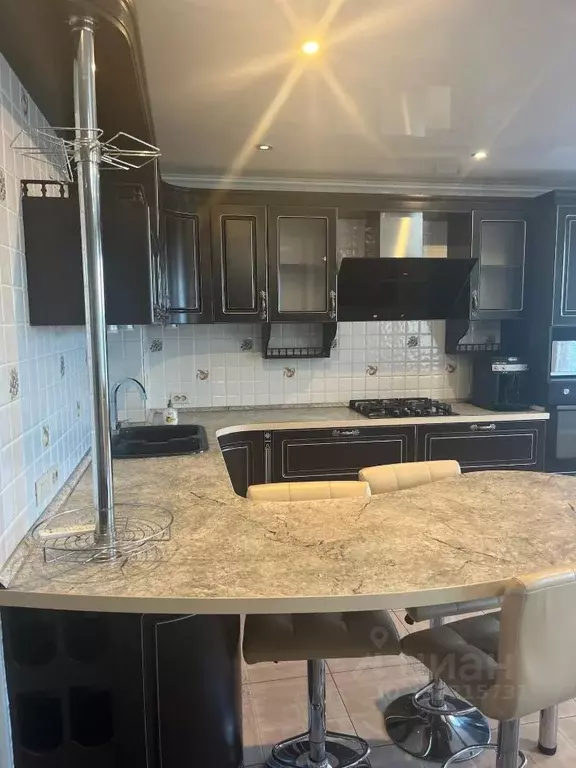 2-к кв. Вологодская область, Череповец ул. Раахе, 50 (65.0 м) - Фото 2