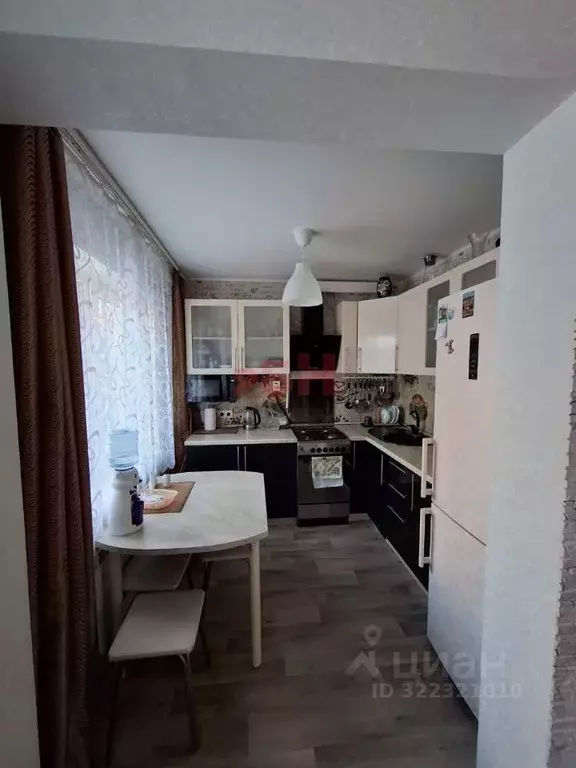 3-к кв. Омская область, Омск Городок Нефтяников мкр, ул. Энтузиастов, ... - Фото 1