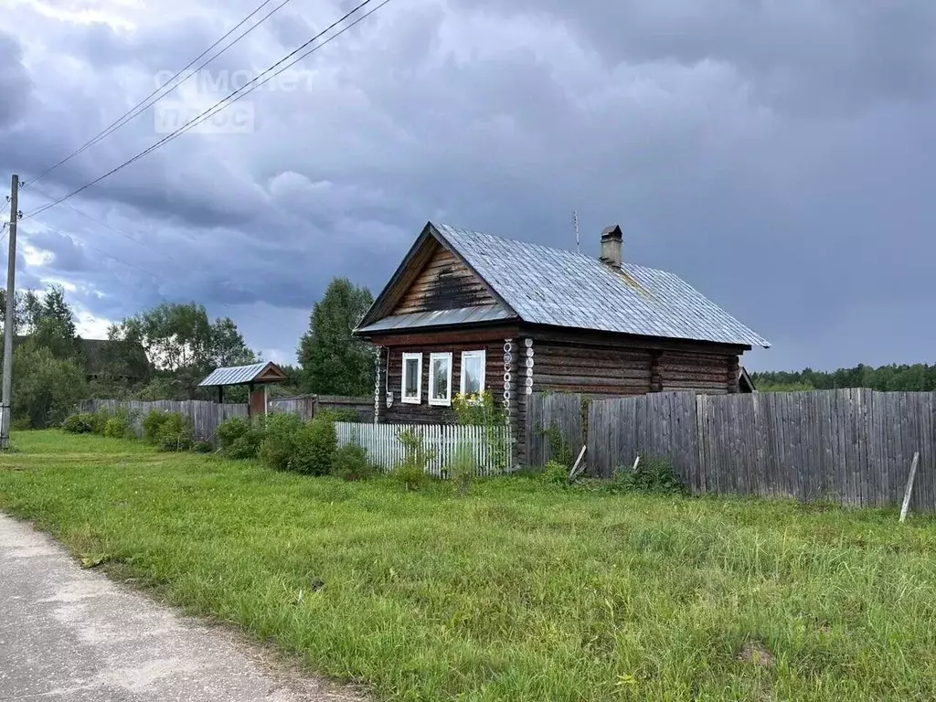 Дом в Марий Эл, Медведевский район, Нурминское с/пос, д. Малые ... - Фото 0