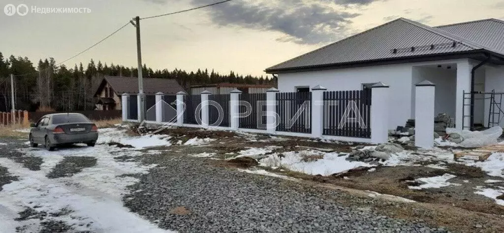 Дом в село Гусево, Балканская улица (100 м) - Фото 0