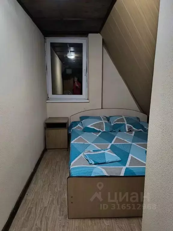 Комната Краснодарский край, Сочи Лазаревское жилрайон, ул. Суворова, 8 - Фото 0