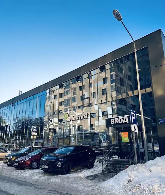 2-к кв. Пермский край, Пермь ул. Революции, 52В (65.0 м) - Фото 2