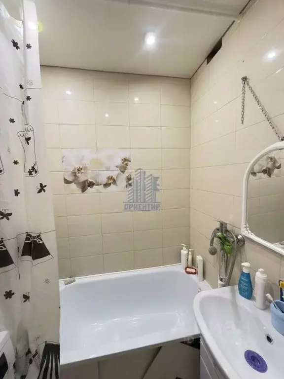 2-к кв. Чувашия, Чебоксары Университетская ул., 28 (53.2 м) - Фото 2