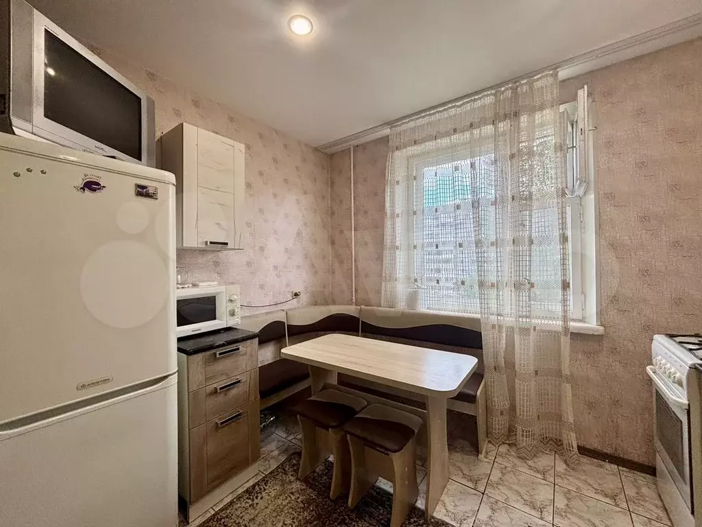 1-к. квартира, 33 м, 4/9 эт. - Фото 1