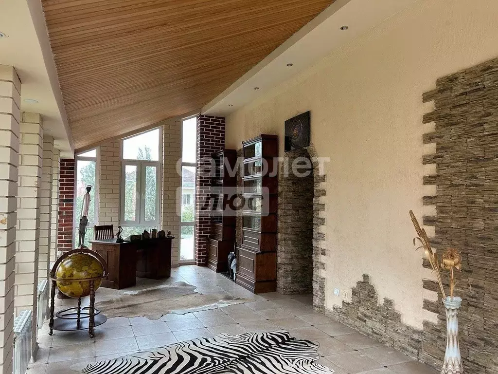 Коттедж в Тюменская область, Тюмень Урожайная ул., 33 (500 м) - Фото 1