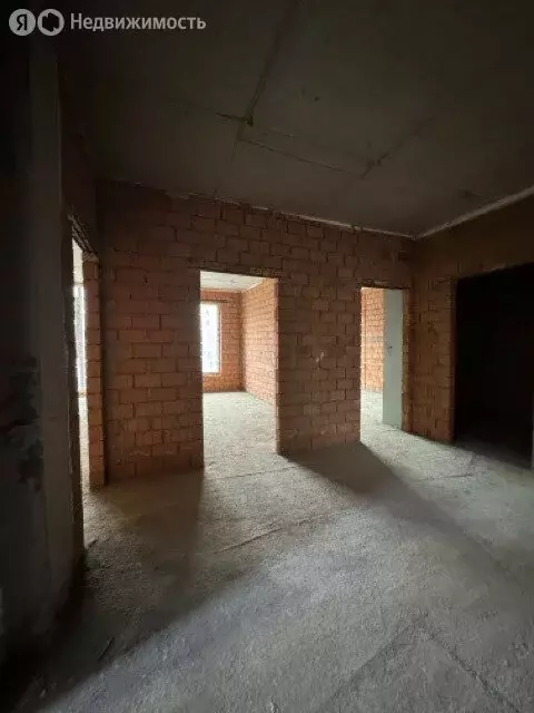 3-комнатная квартира: Нальчик, улица Тлостанова, 32 (96 м) - Фото 1