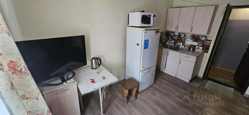 Комната Свердловская область, Верхняя Пышма Юбилейная ул., 20 (13.5 м) - Фото 1