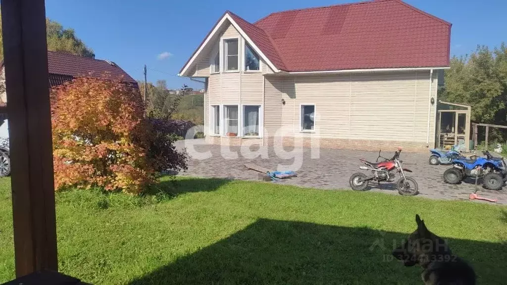 Дом в Красноярский край, Красноярск городской округ, д. Бугачево  (200 ... - Фото 1