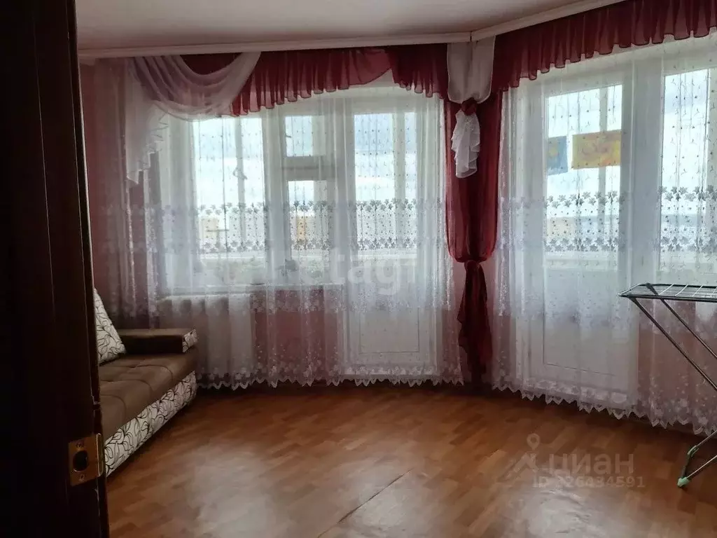 4-к кв. Татарстан, Нижнекамск ул. Баки Урманче, 9 (92.0 м) - Фото 1