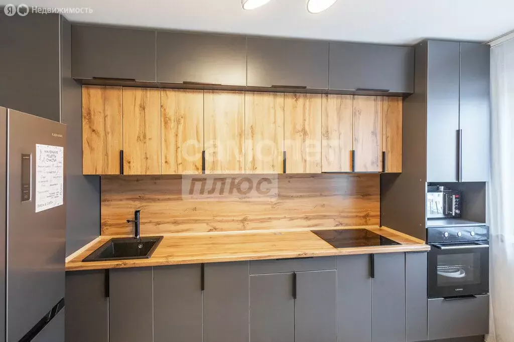 2-комнатная квартира: Омск, улица Леонида Маслова, 13 (53.8 м) - Фото 2