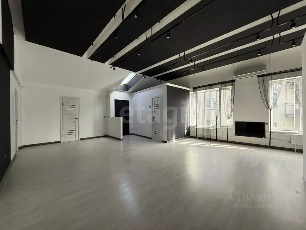 Офис в Северная Осетия, Владикавказ просп. Доватора, 254А (140 м) - Фото 1