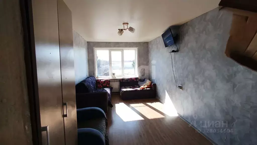 3-к кв. Смоленская область, Ельня Вокзальная ул., 10 (49.3 м) - Фото 1