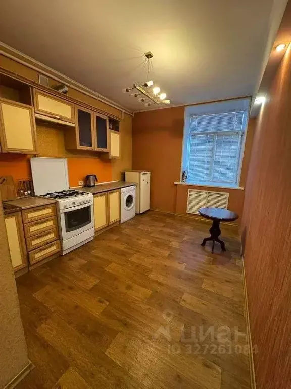 3-к кв. Тамбовская область, Тамбов Интернациональная ул., 50 (90.5 м) - Фото 1