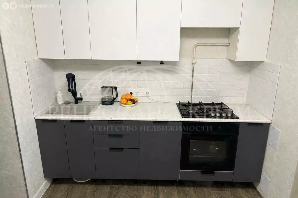 2-комнатная квартира: Севастополь, проспект Генерала Острякова, 246 ... - Фото 1