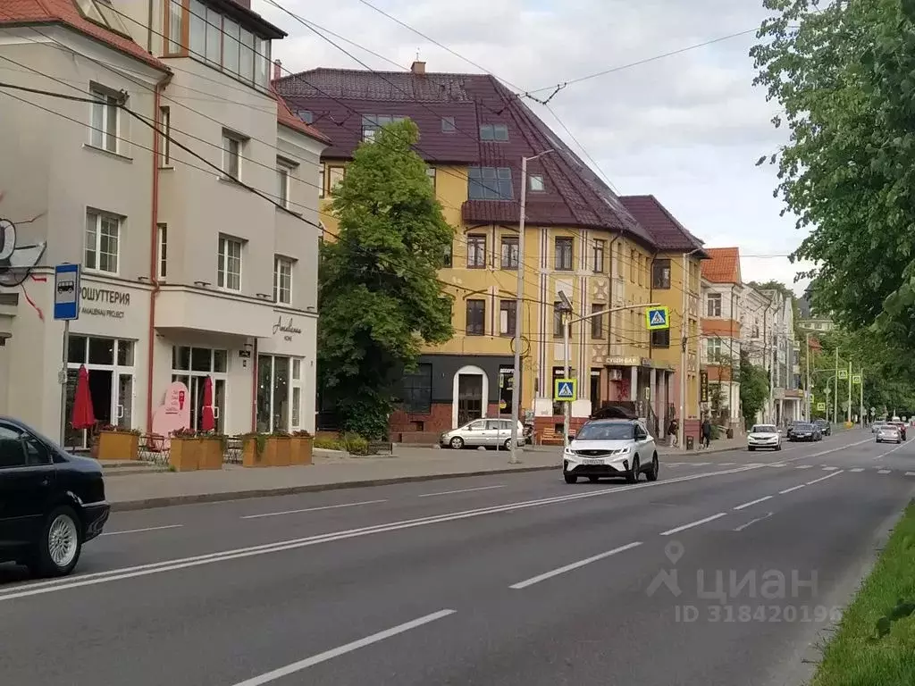 2-к кв. Калининградская область, Калининград просп. Мира, 75 (60.0 м) - Фото 1