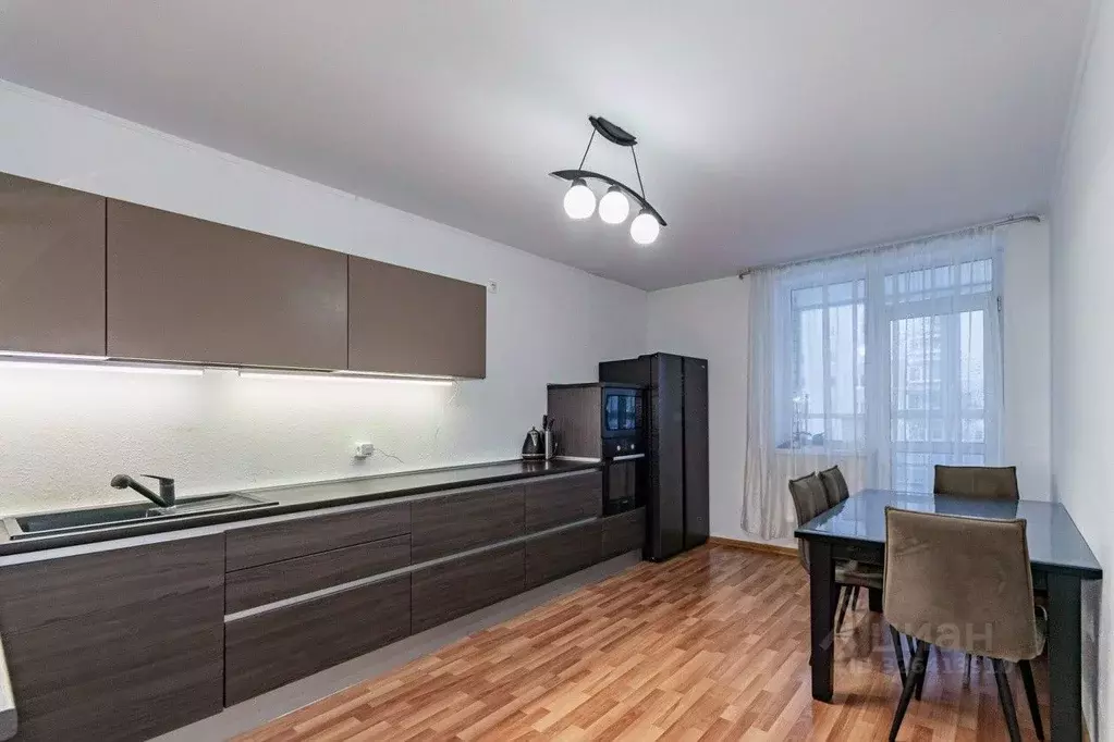 3-к кв. Свердловская область, Екатеринбург ул. М.Н. Михеева, 10 (91.9 ... - Фото 2