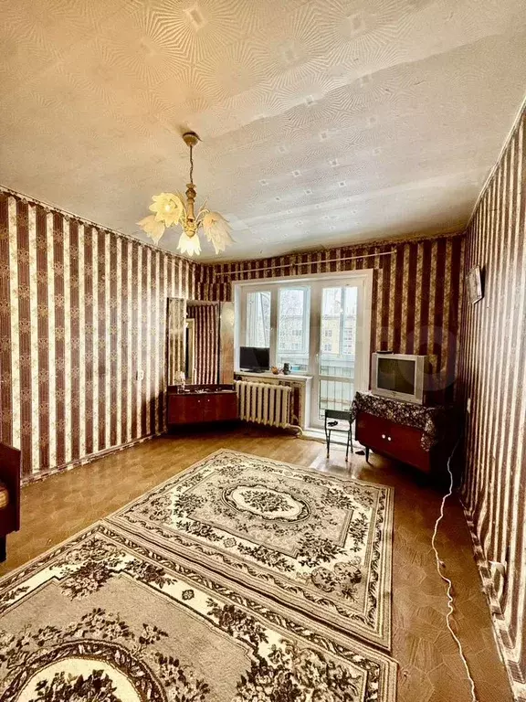 1-к. квартира, 30 м, 5/5 эт. - Фото 1