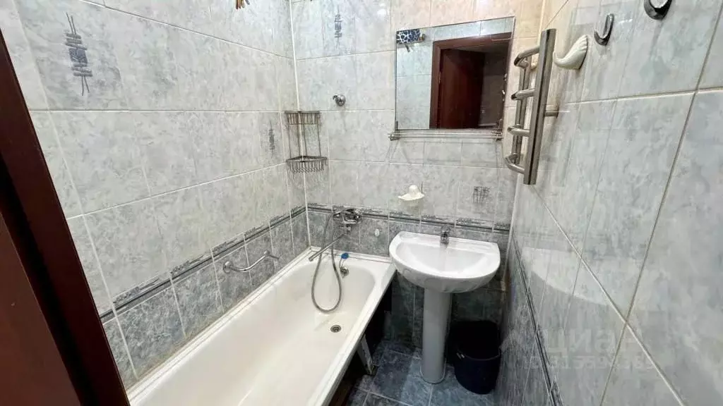 2-к кв. Липецкая область, Липецк Липовская ул., 2А (43.7 м) - Фото 0