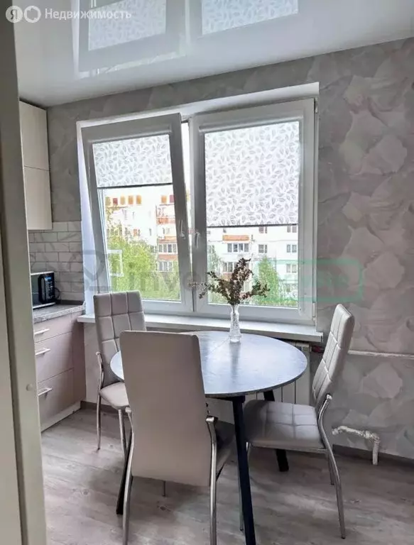 3-комнатная квартира: Калининград, Артиллерийская улица, 41 (64.6 м) - Фото 2