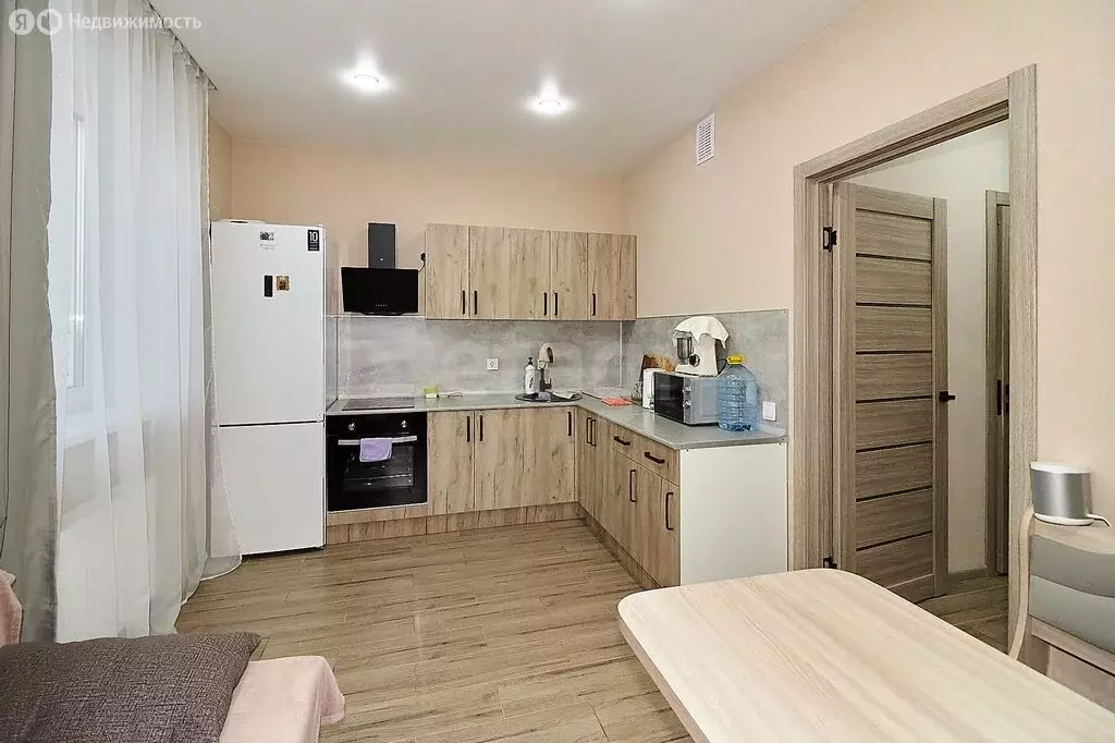 2-комнатная квартира: Тюмень, Дамбовская улица, 27к1 (51.5 м) - Фото 2