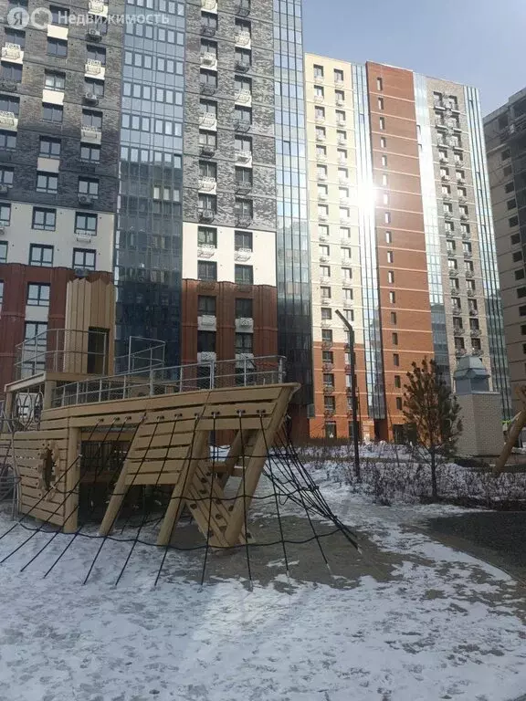 2-комнатная квартира: Иркутск, улица Юрия Левитанского, 16/1 (73 м) - Фото 0