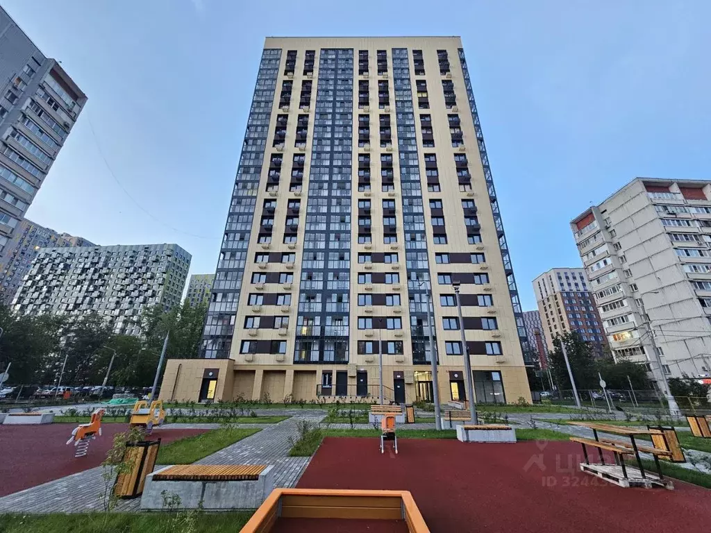 Гараж в Москва ул. Заречная, 5 (13 м) - Фото 2