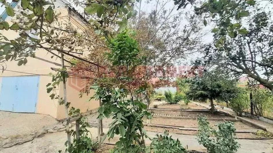 Дом в Астраханская область, Астрахань Гиацинтовая ул., 19 (91 м) - Фото 1