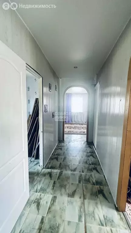 Дом в Баклашинское муниципальное образование, село Введенщина, ... - Фото 1