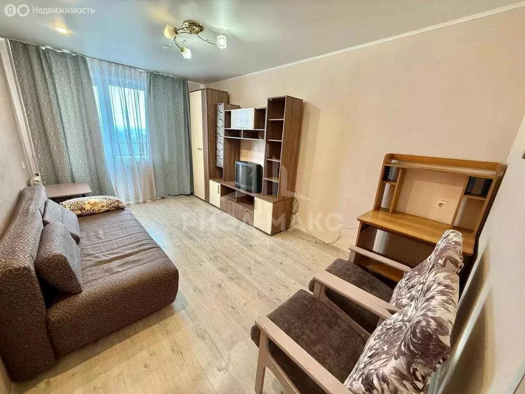 1-комнатная квартира: Брянск, улица Чернышевского, 1/1 (38 м) - Фото 1